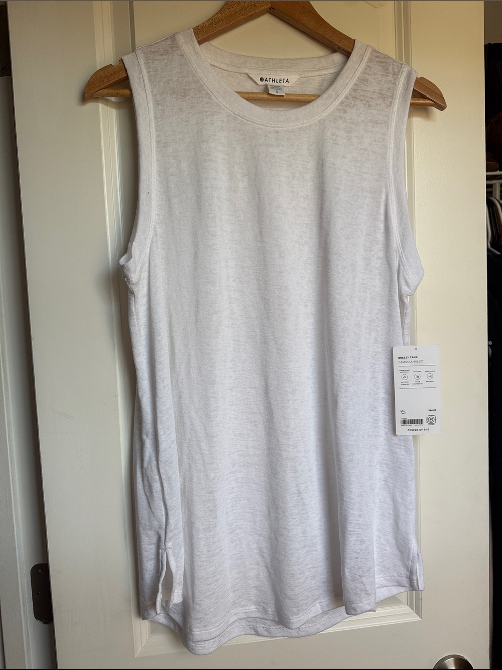 Athleta White Sleeveless Muscle Tank Top